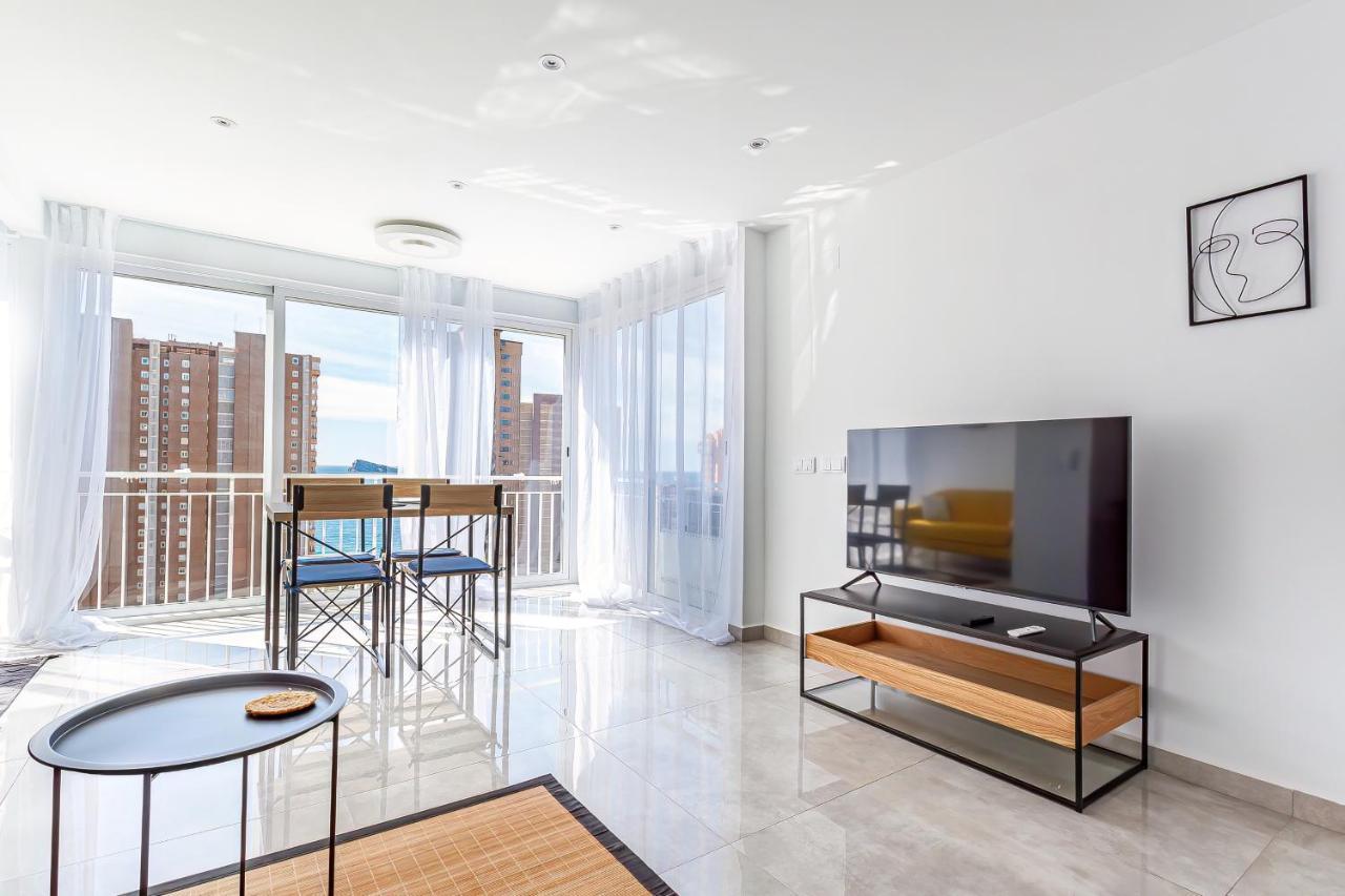 Virginia Levante Beach Apartments Бенидорм Екстериор снимка